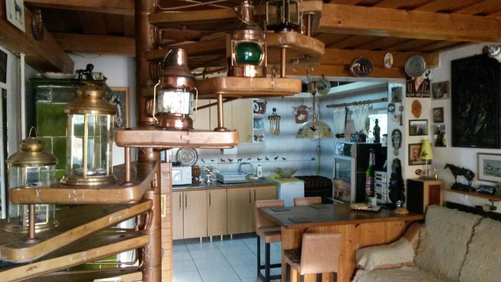 كلوج-نابوكا Transylvania Cowboy Cottage الغرفة الصورة
